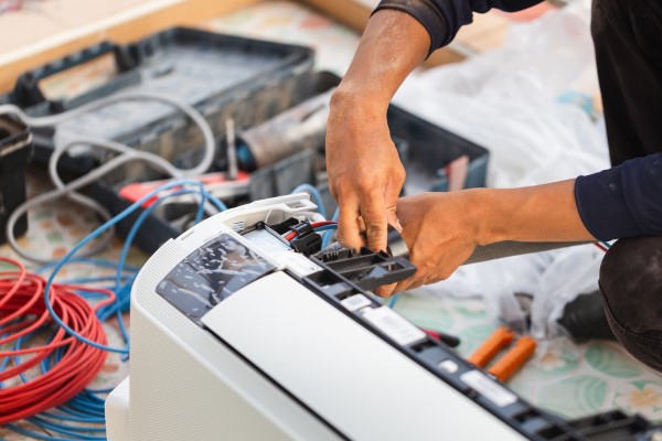 AC electrician
